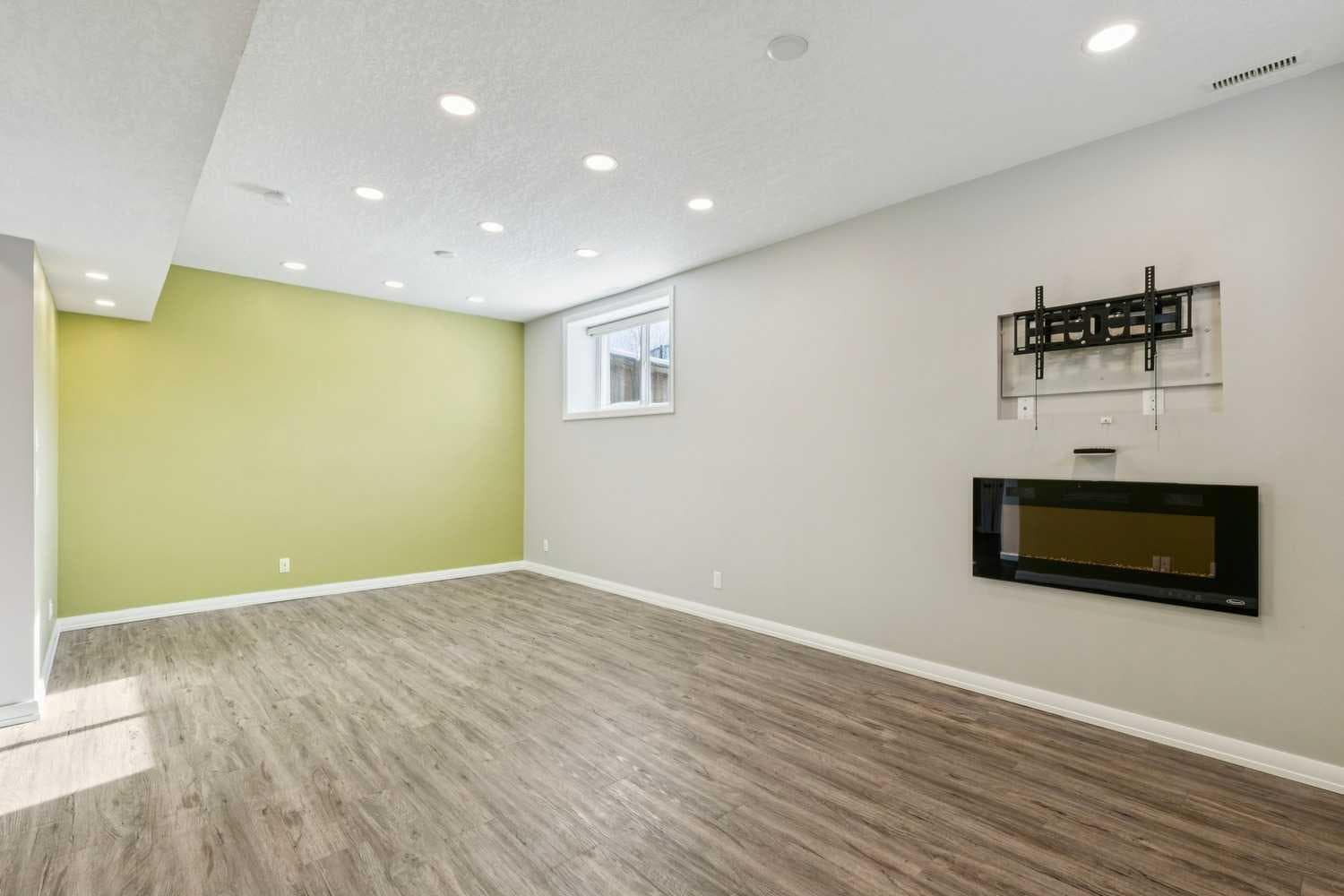 33 Sundown Grove 