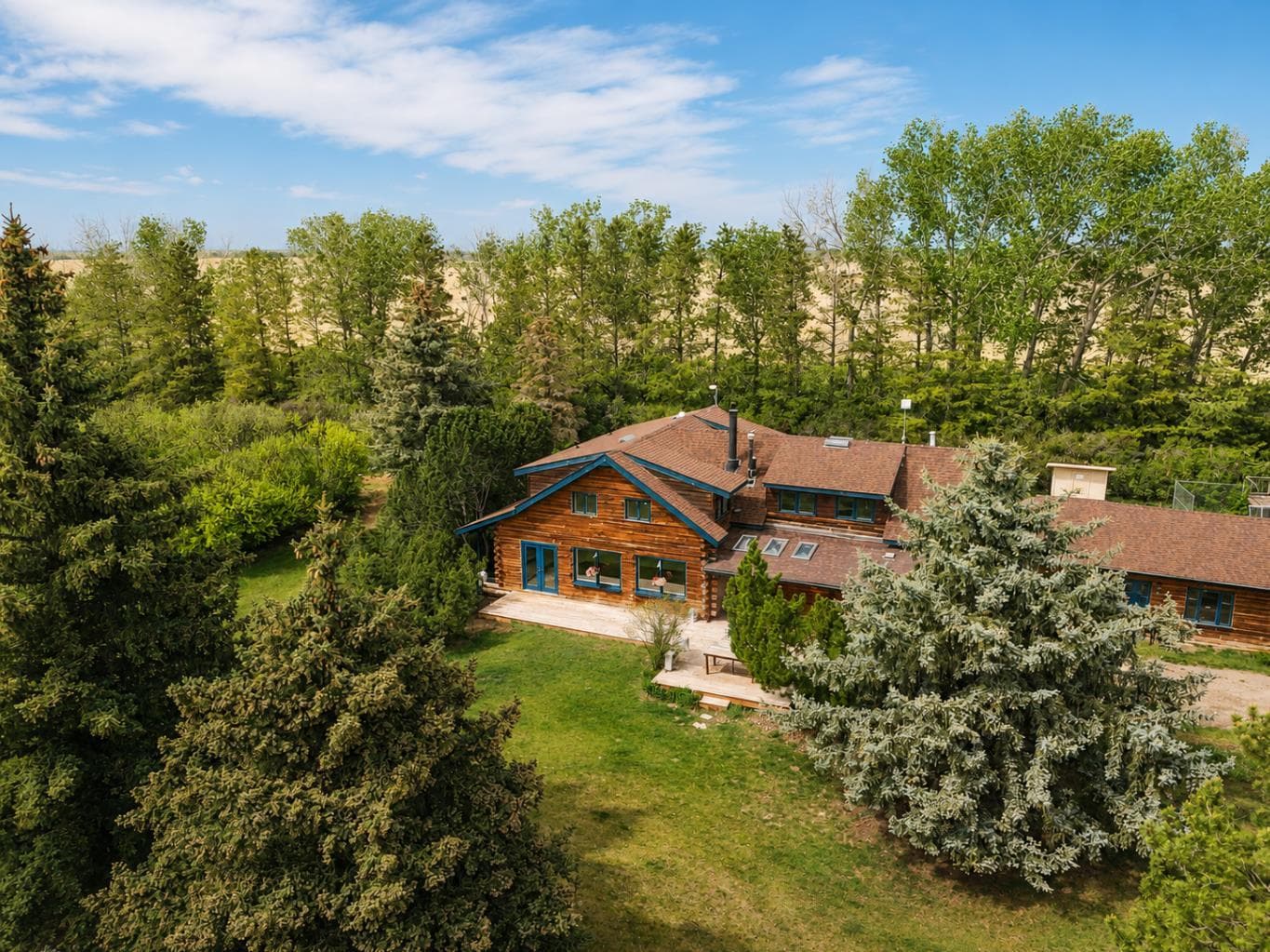 261074 Township Road 262  