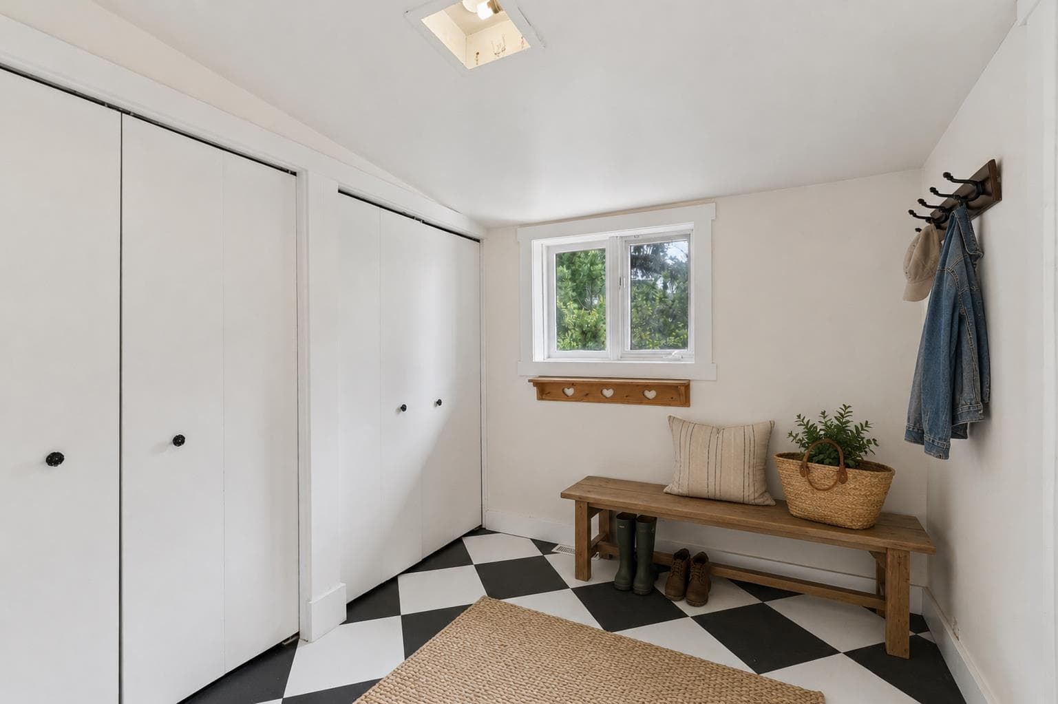 261074 Township Road 262  