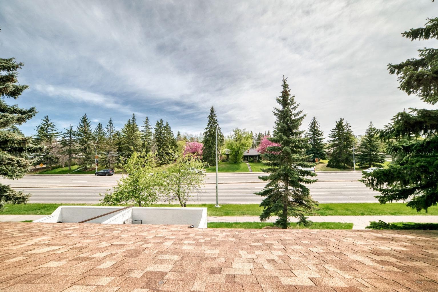 409, 2520 Palliser Drive SW