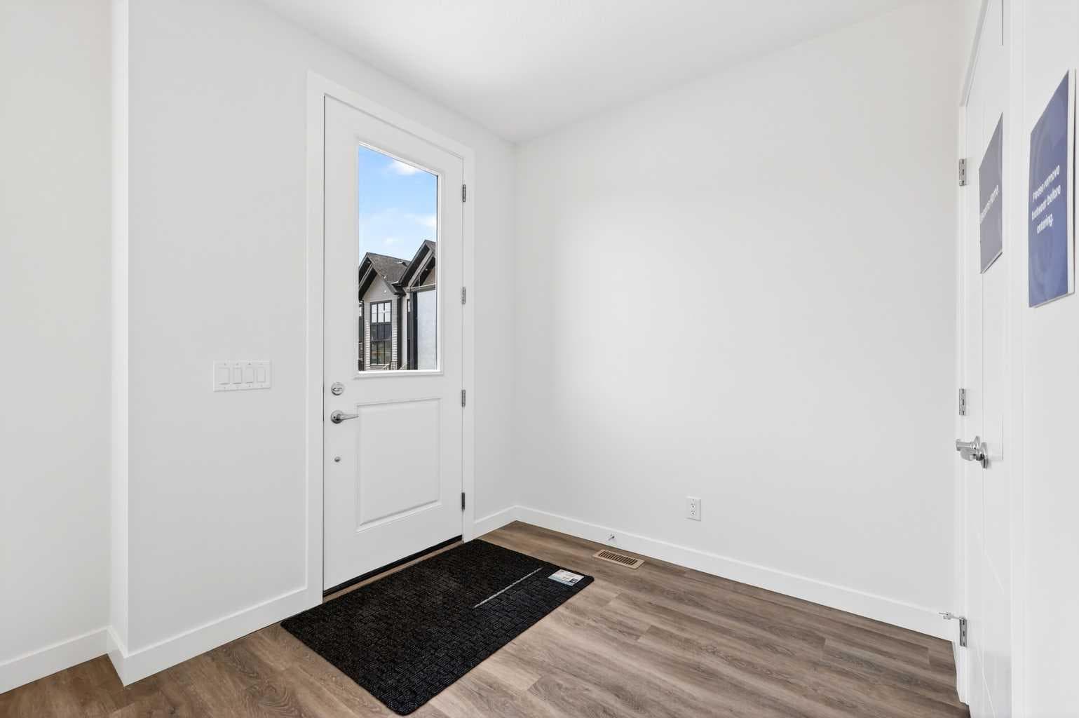 1109 Sailfin Heath  