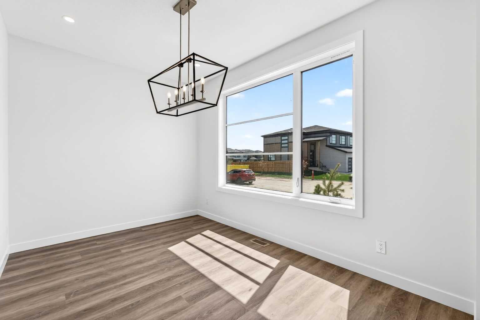 1109 Sailfin Heath  