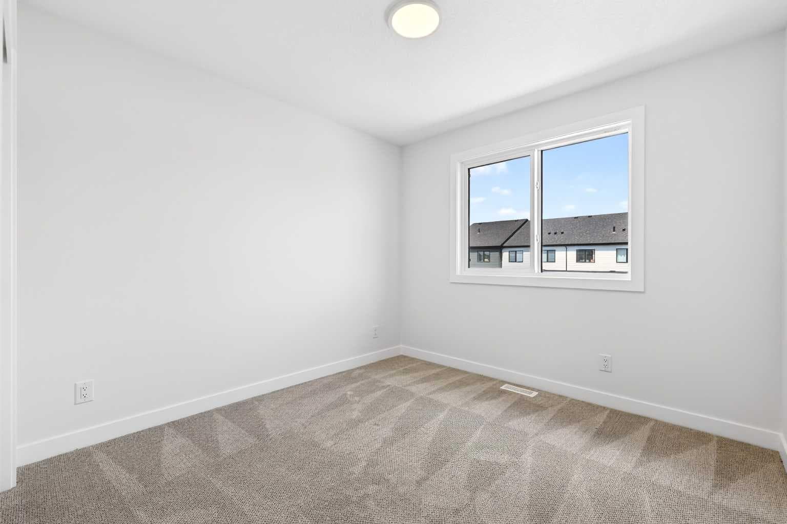 1109 Sailfin Heath  