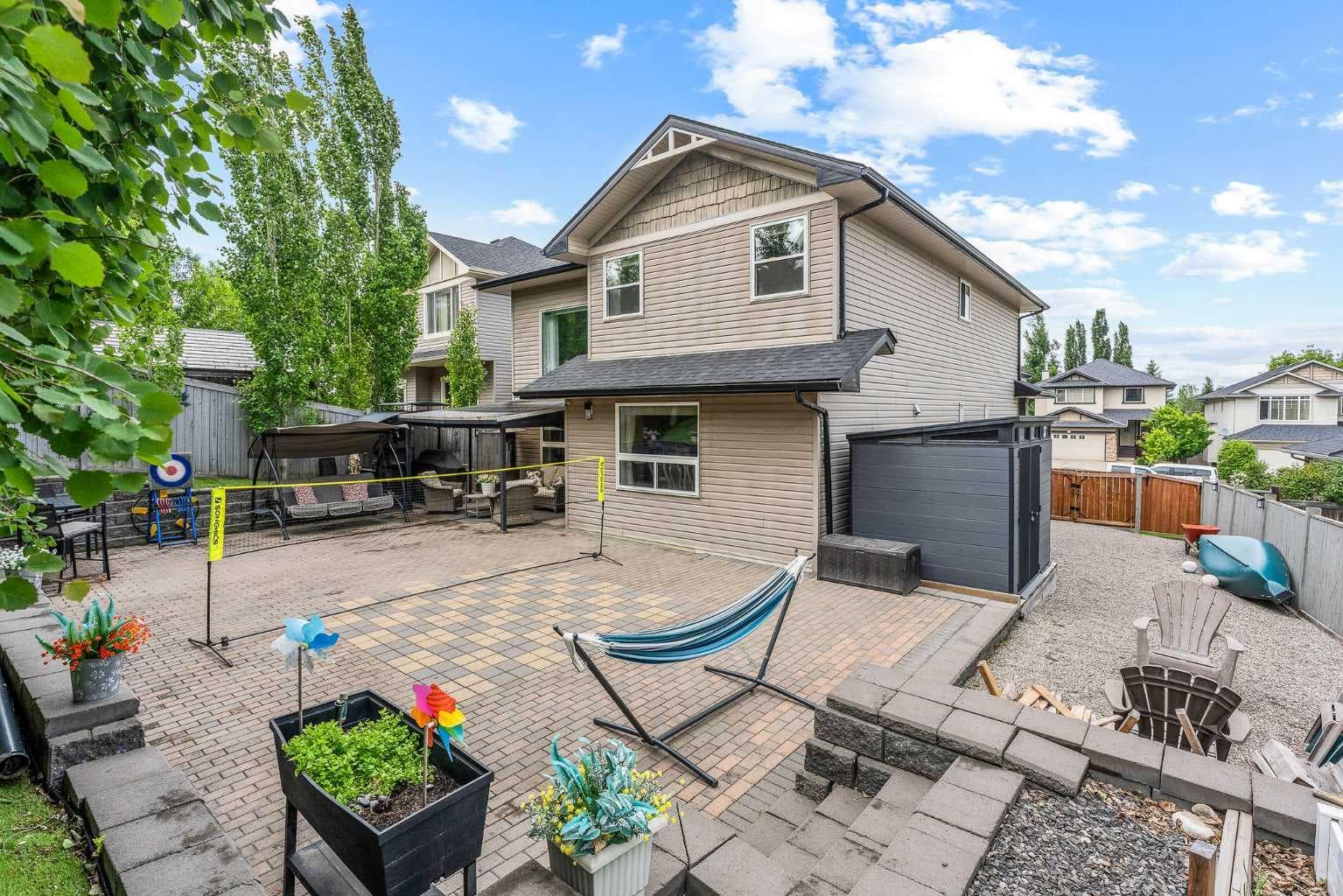 66 Crestmont Drive SW