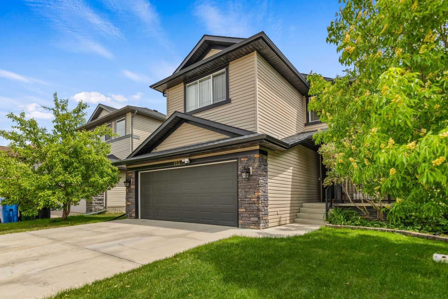 123 Hawkmere View 