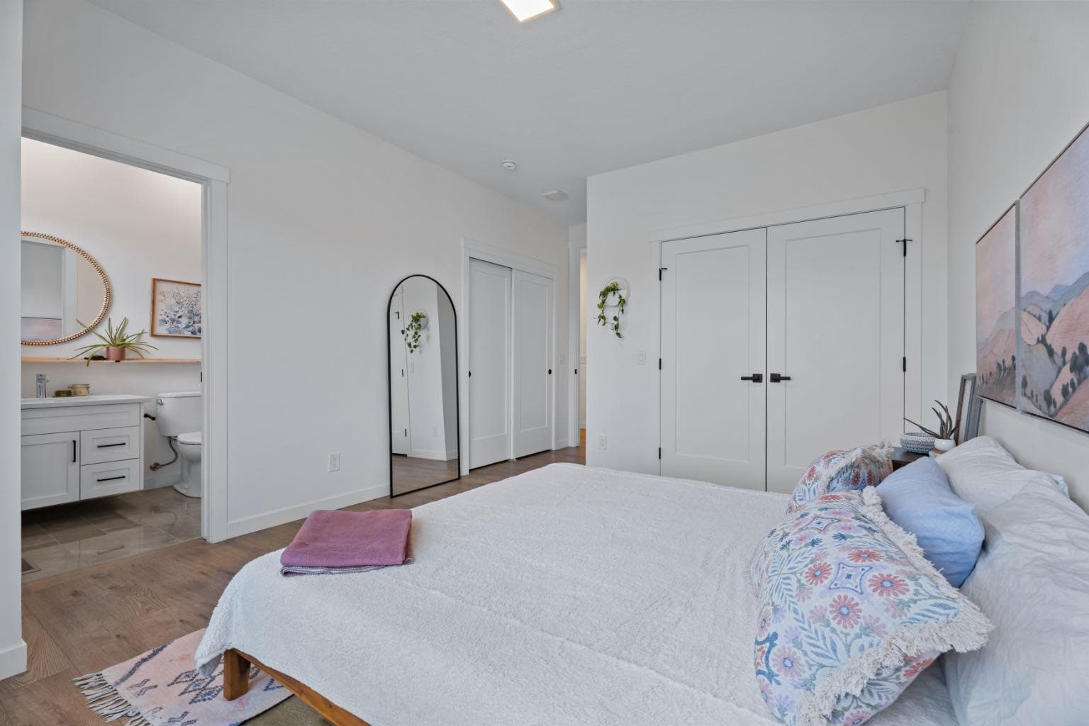 408 Greenbriar Common NW
