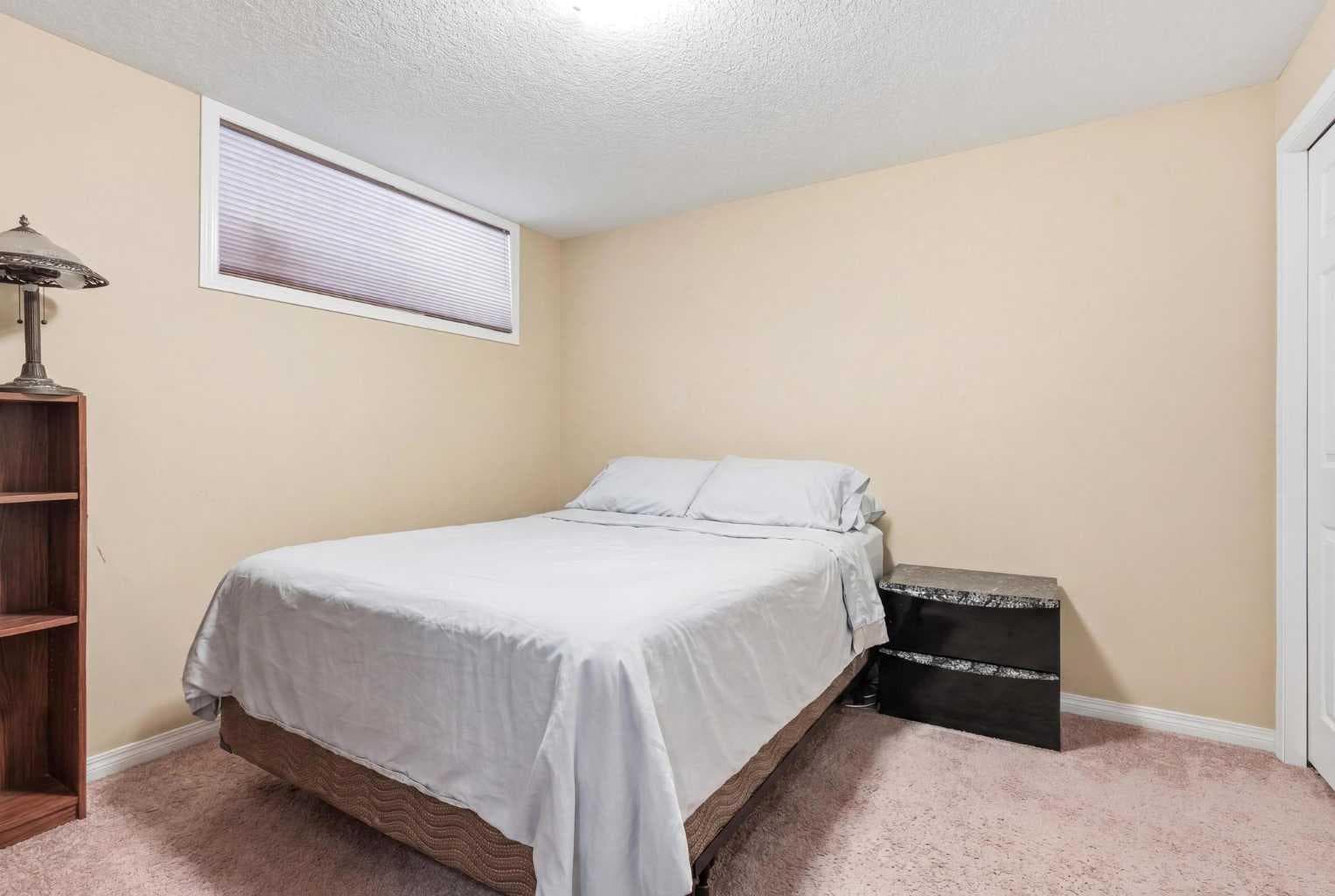 19 Hillcrest Link SW