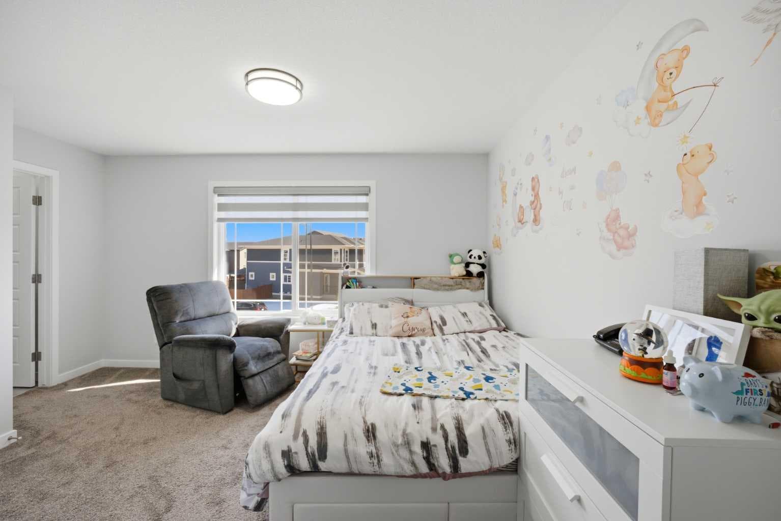 1153 Chinook Gate Bay SW