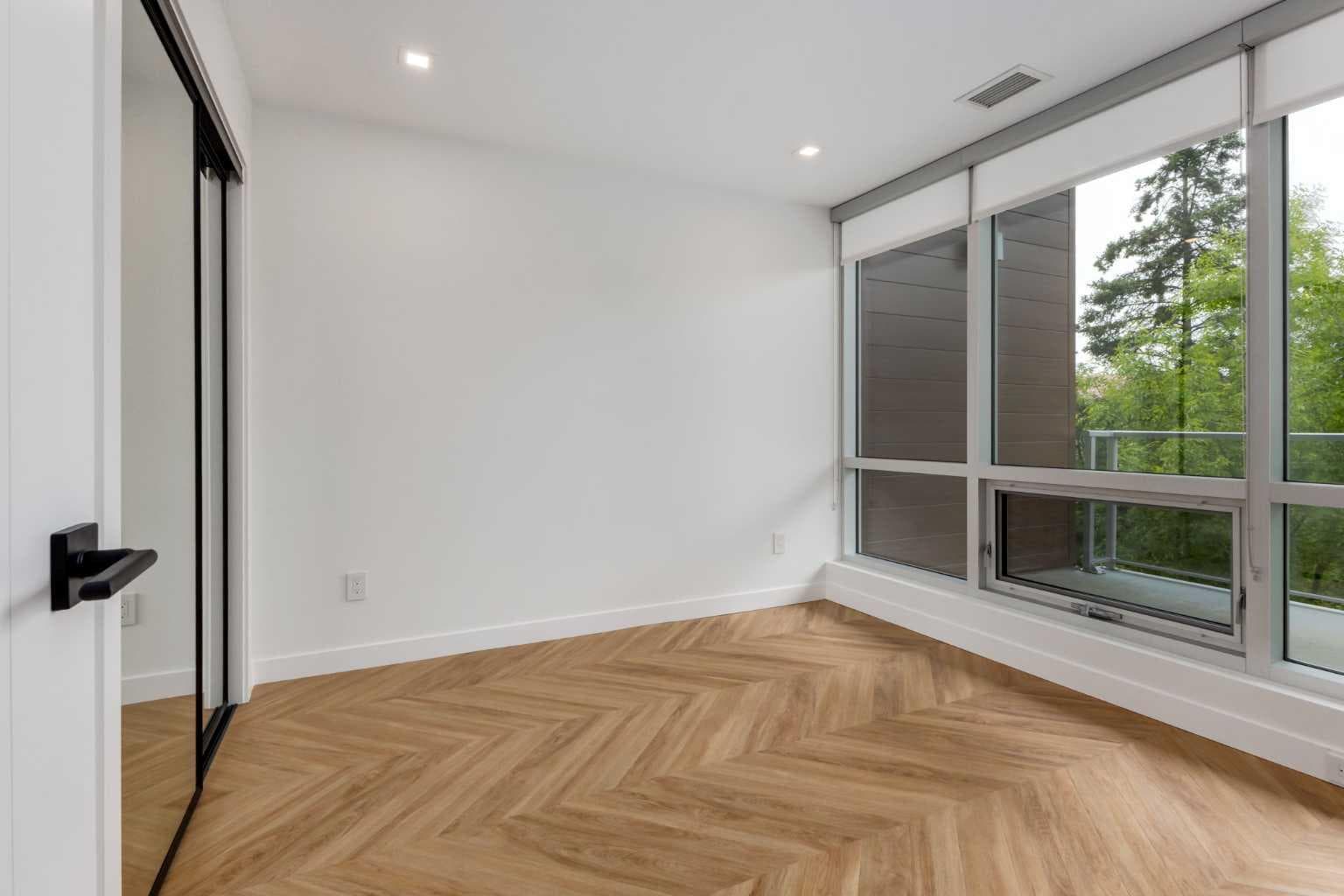 110, 8505 Broadcast Avenue SW