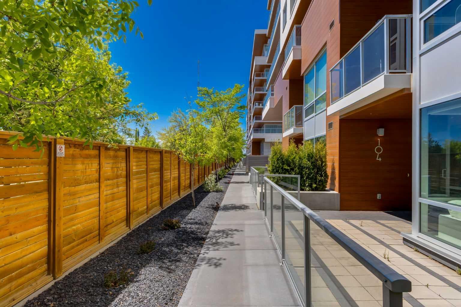 104, 8445 Broadcast Avenue SW