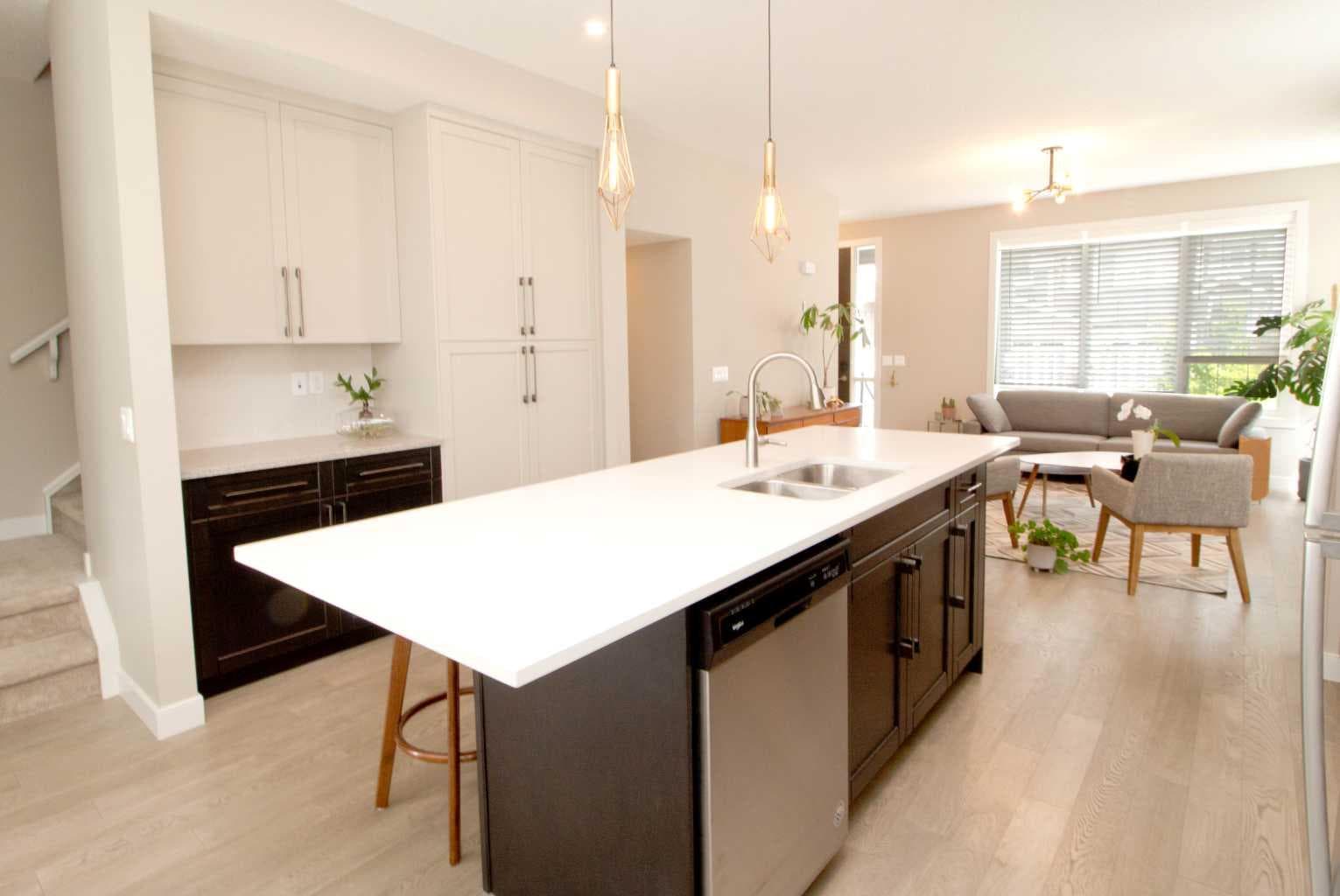 3 Sunrise Heights 