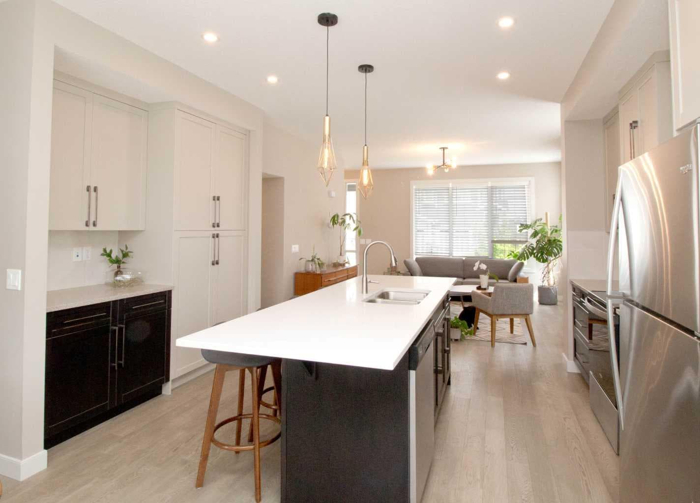 3 Sunrise Heights 