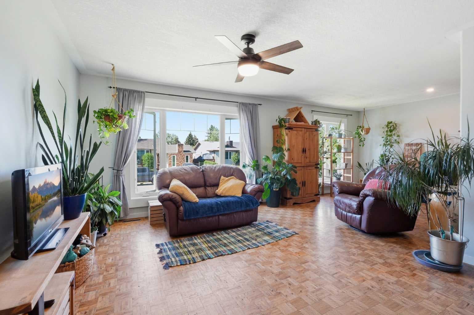 420 Summerwood Place SE