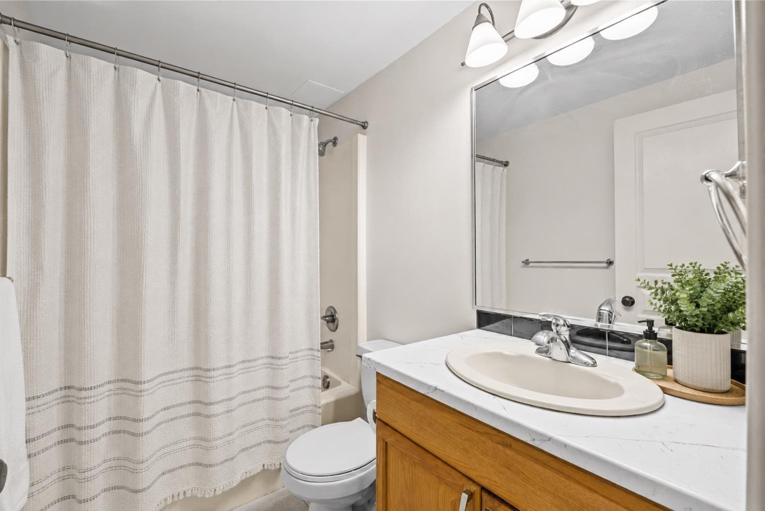 722, 6400 Coach Hill Road SW