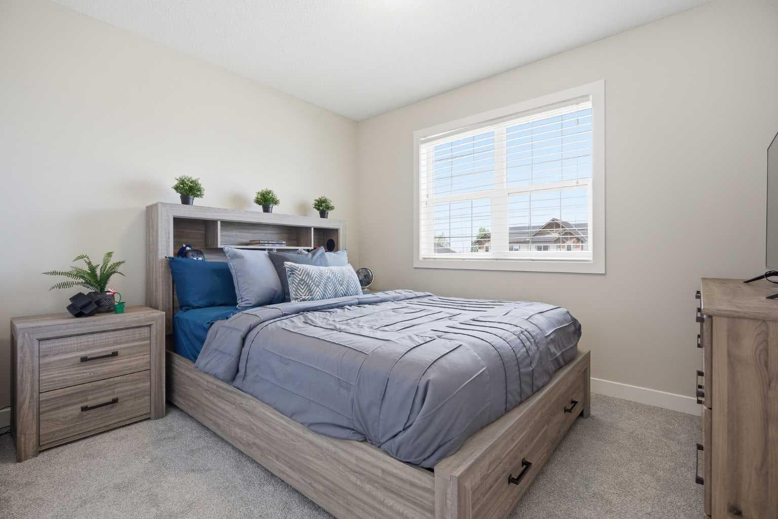 266 Kingsbridge Road SE