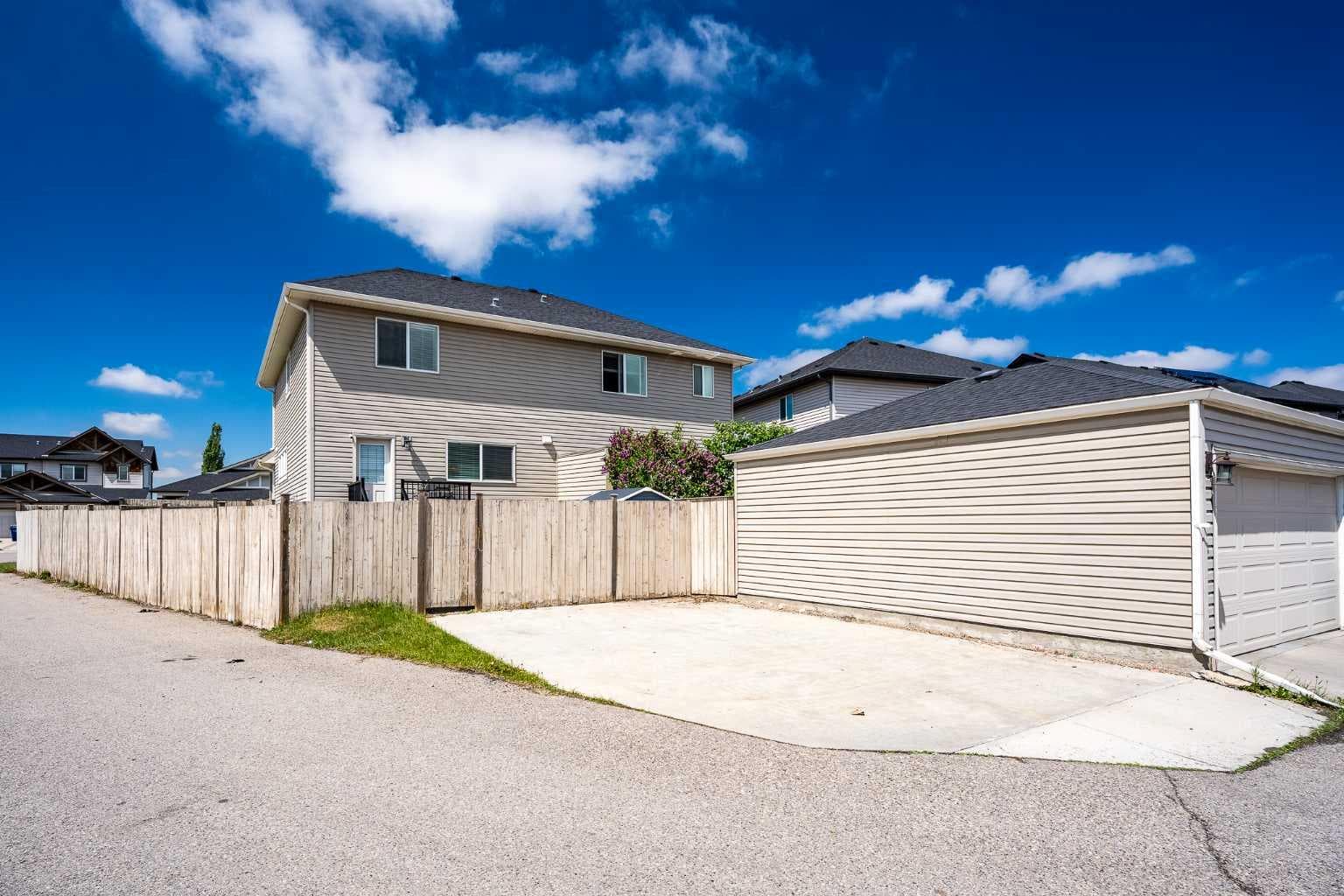 266 Kingsbridge Road SE