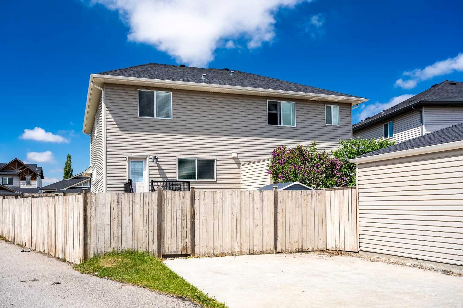 266 Kingsbridge Road SE