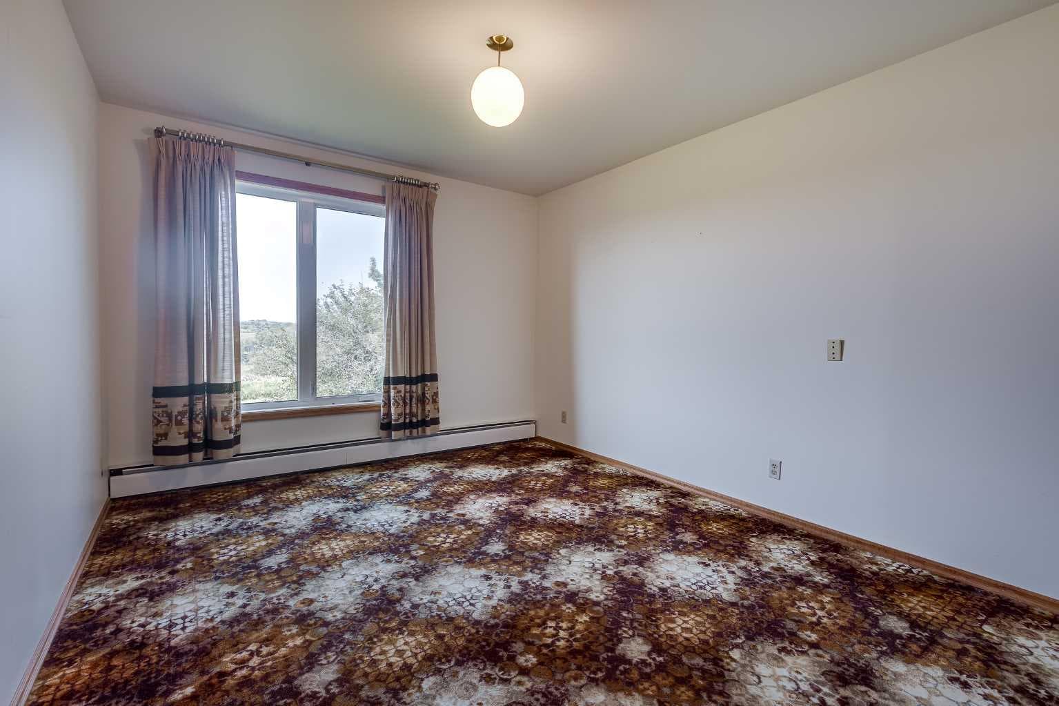 273167 Range Road 25  