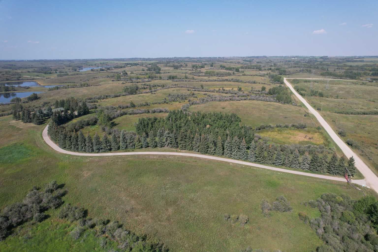 273167 Range Road 25  