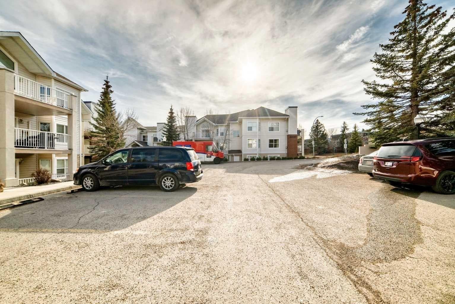 116, 6800 Hunterview Drive NW