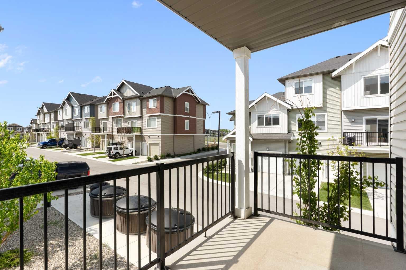 401, 24 Rivercrest Drive 