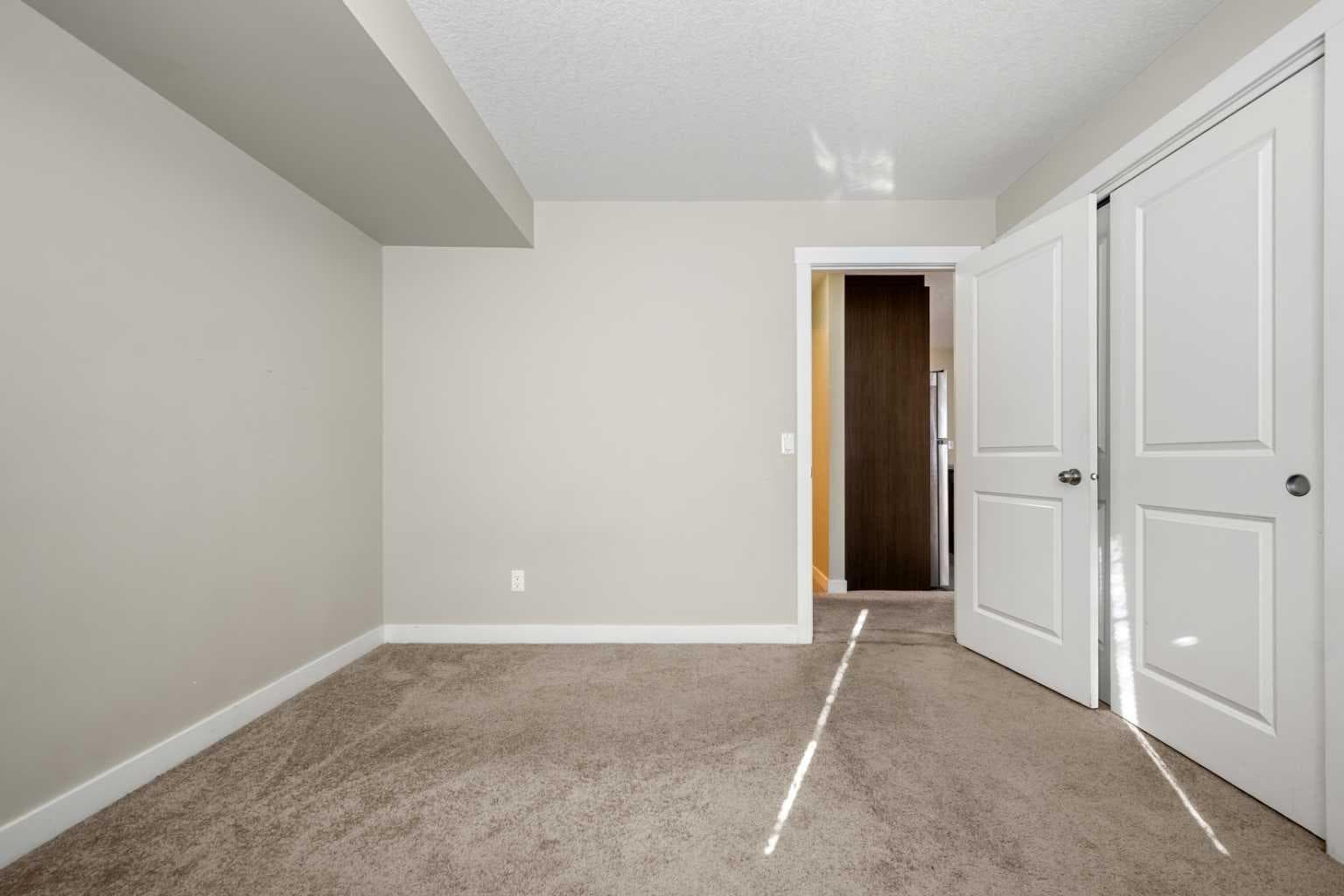 193, 300 Marina Drive 