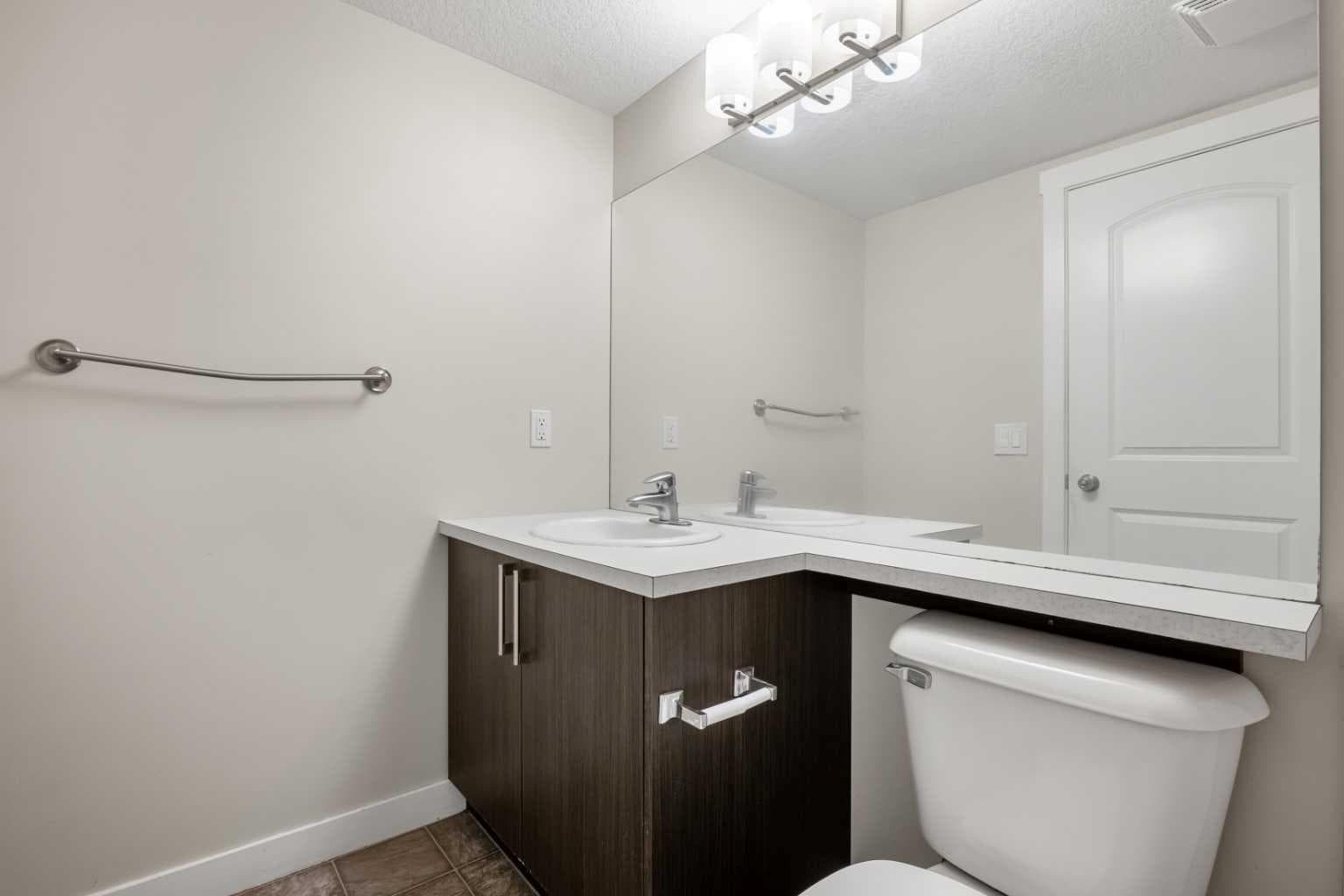 193, 300 Marina Drive 