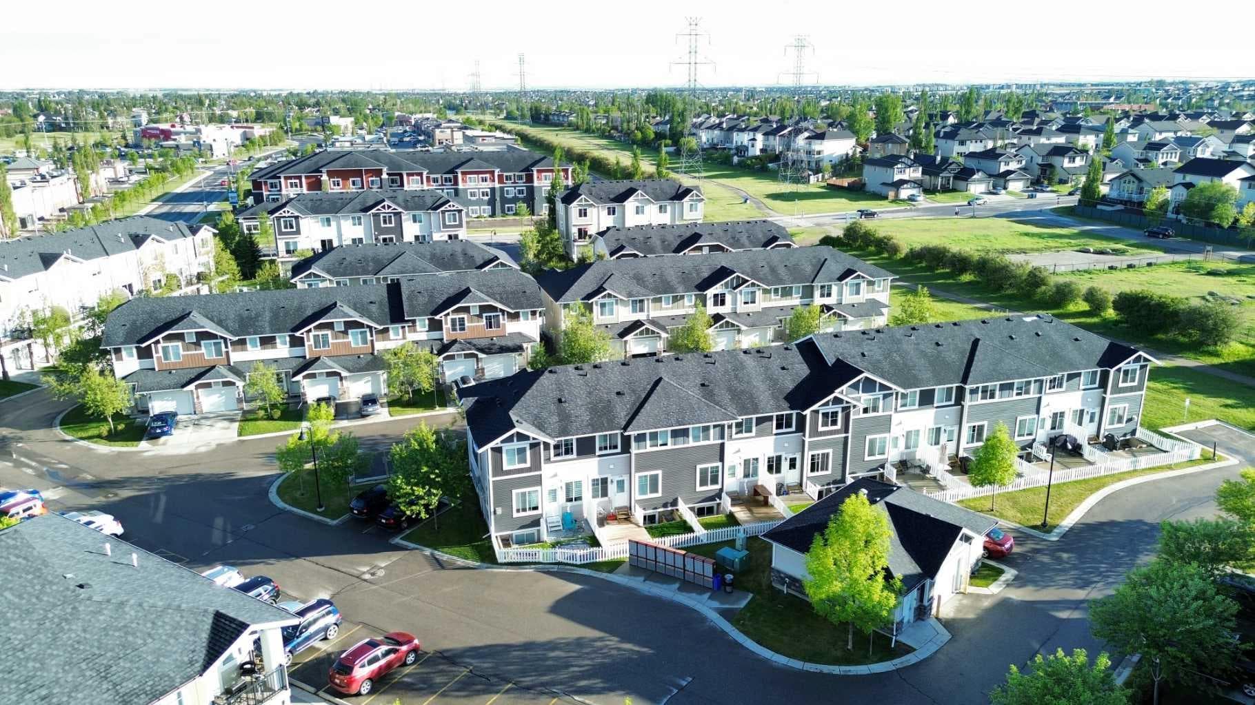 115, 300 Marina Drive 