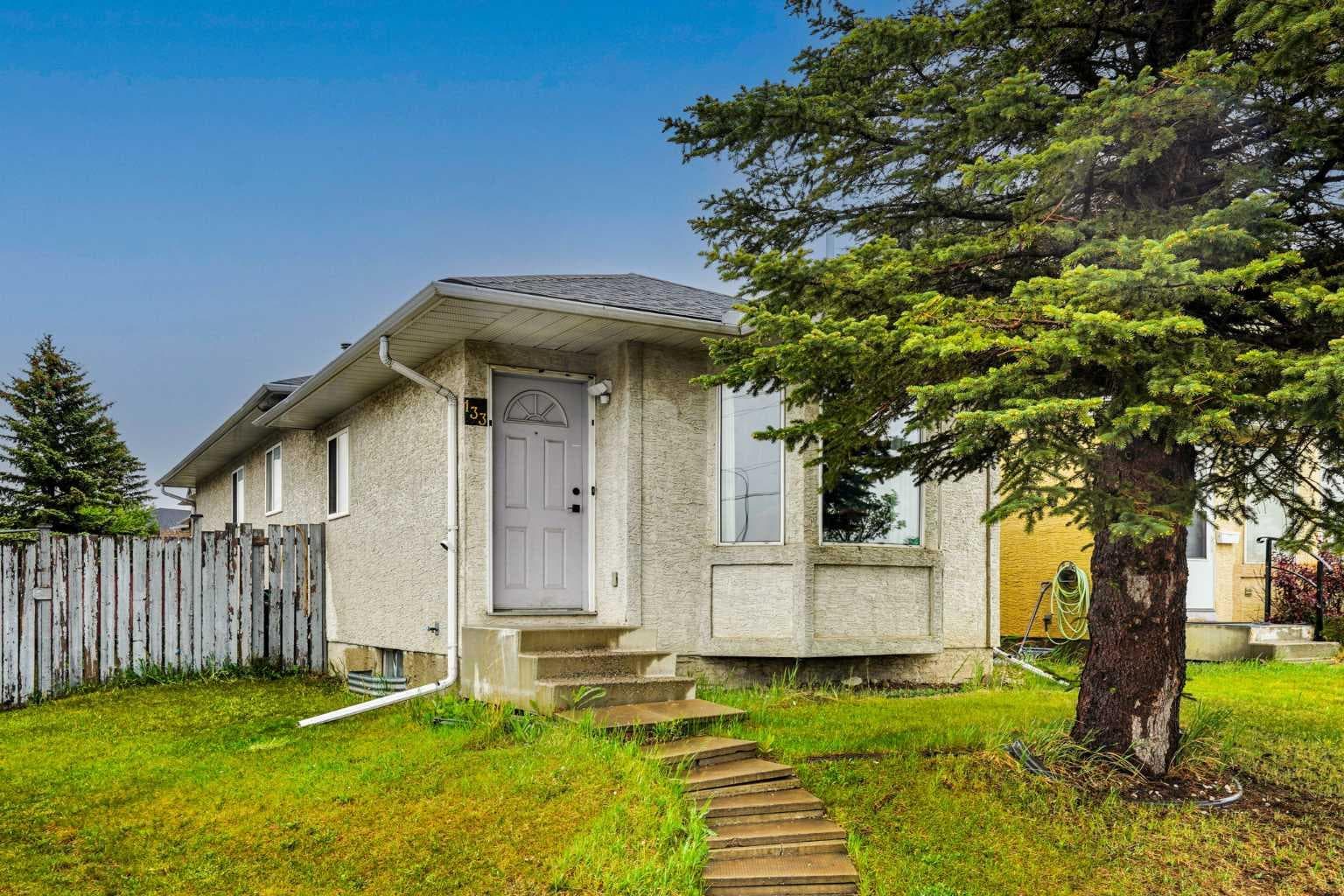 133 MARTINGLEN Way NE