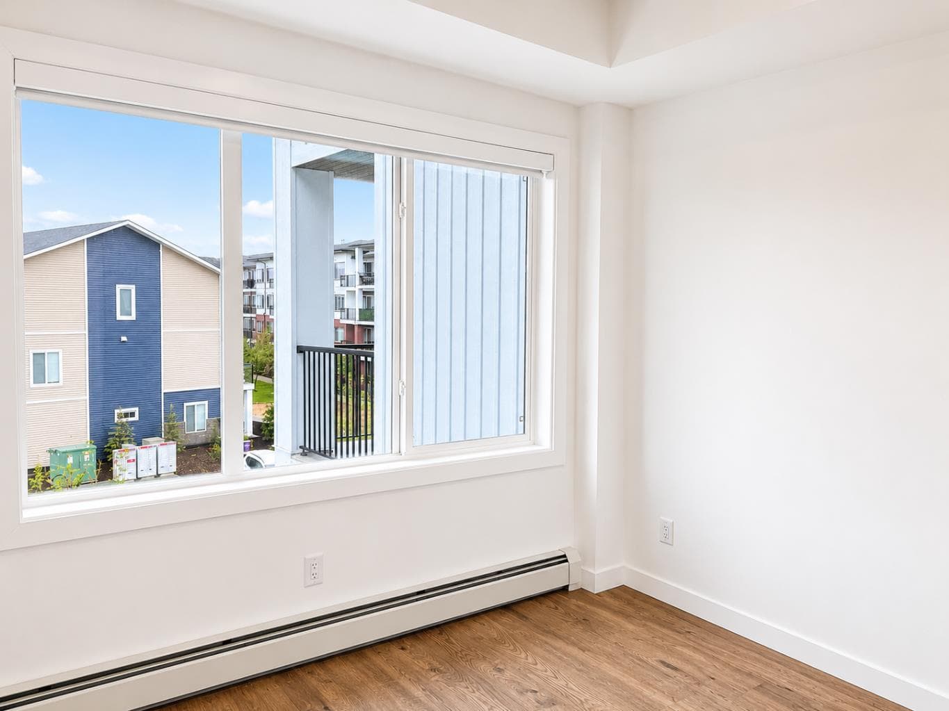 1314, 6 Merganger Drive W
