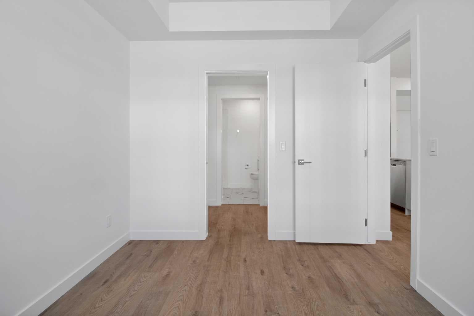 1314, 6 Merganger Drive W