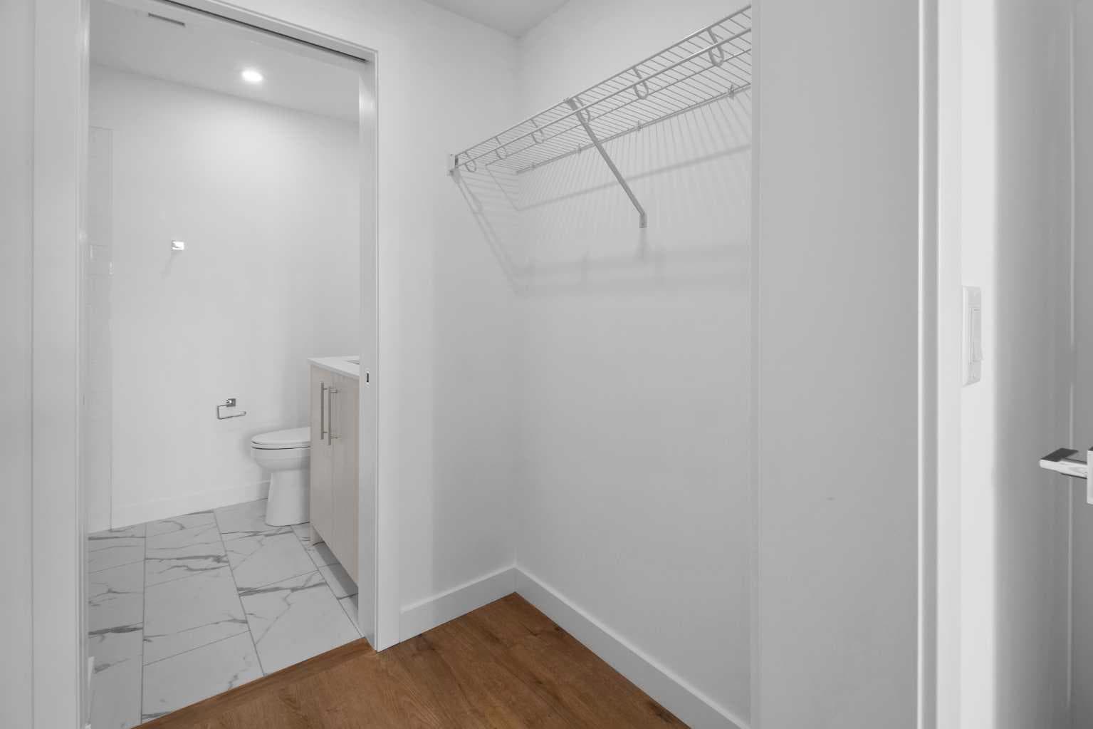 1314, 6 Merganger Drive W