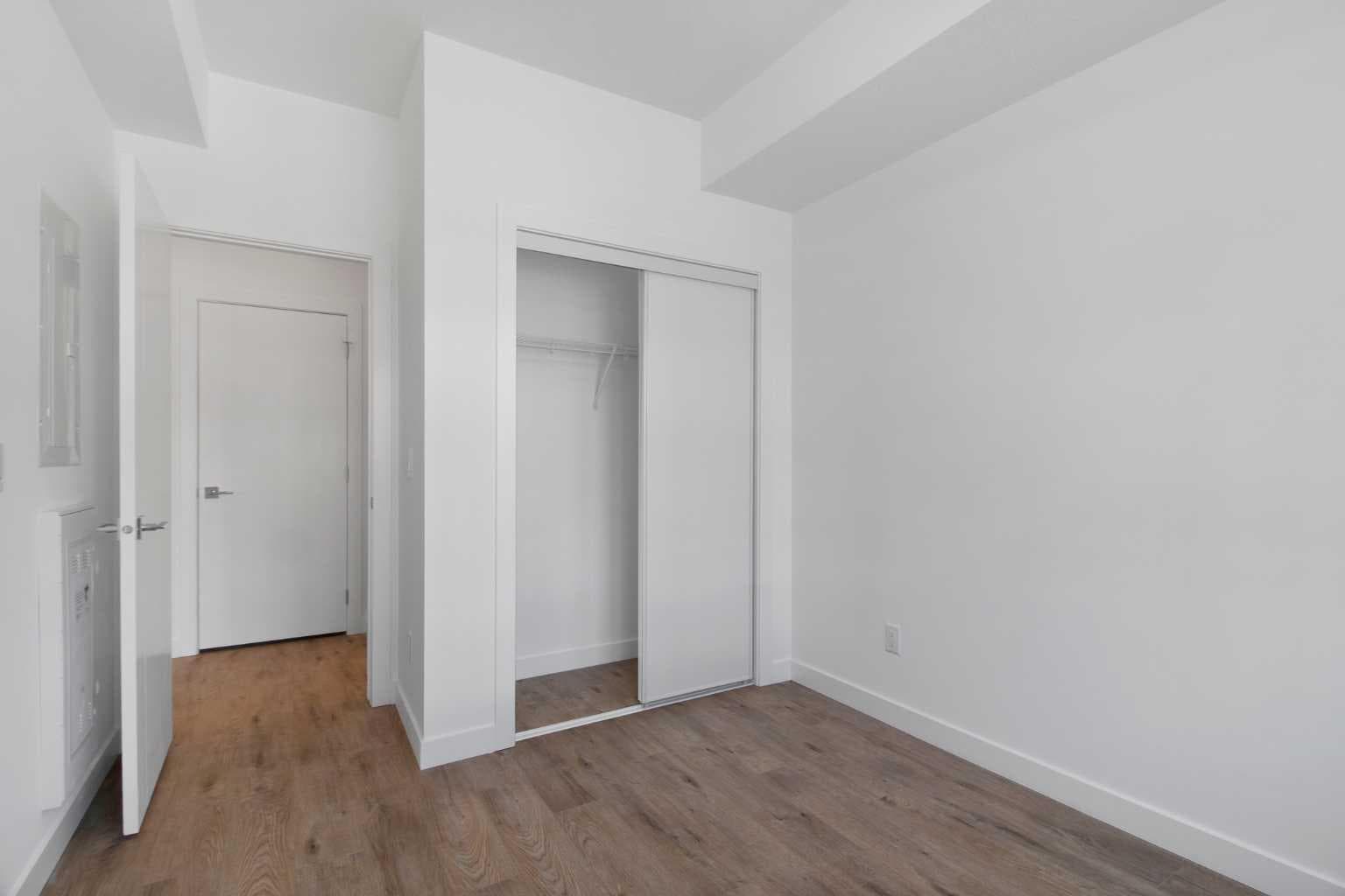 1314, 6 Merganger Drive W