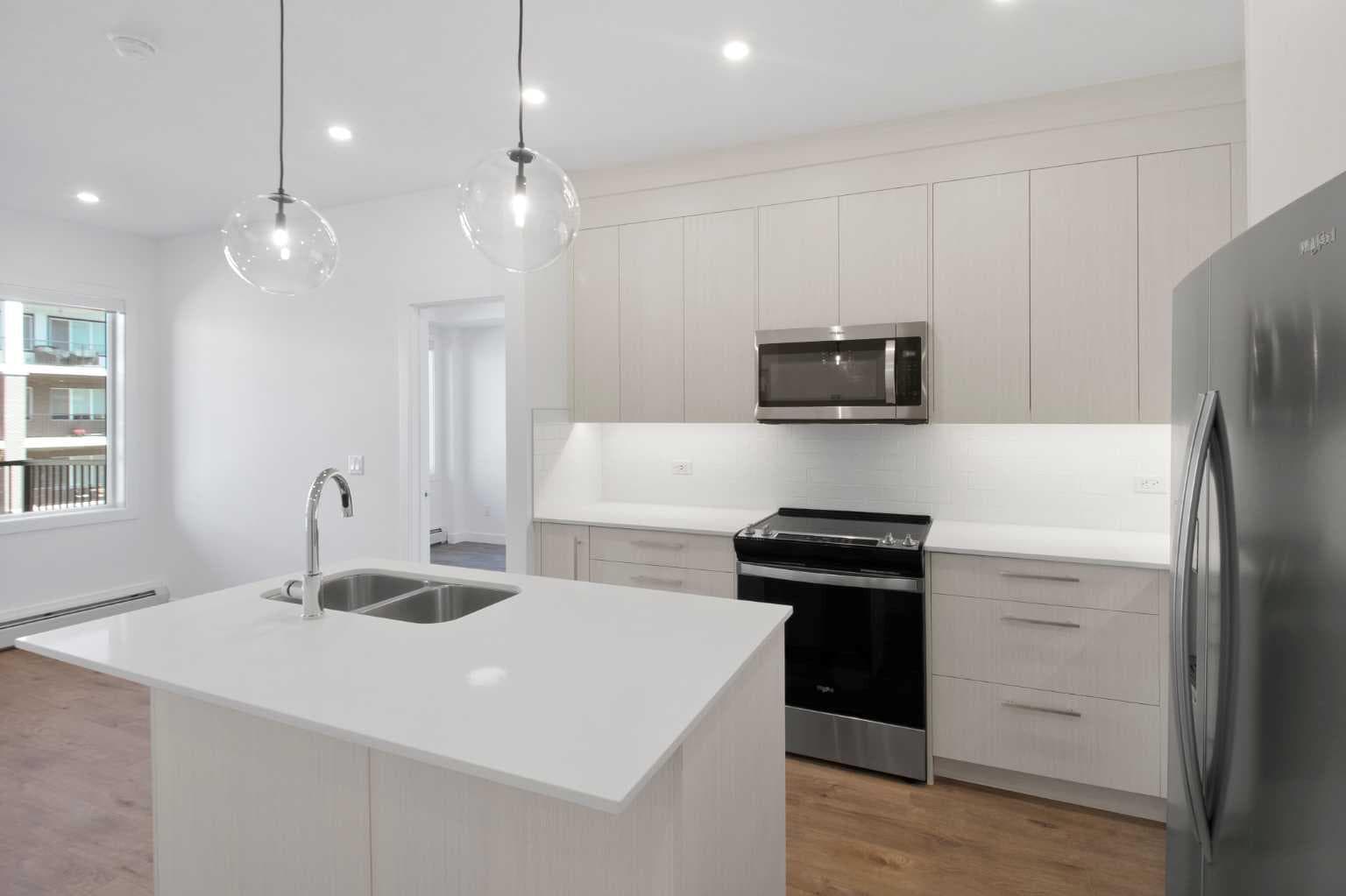 1314, 6 Merganger Drive W