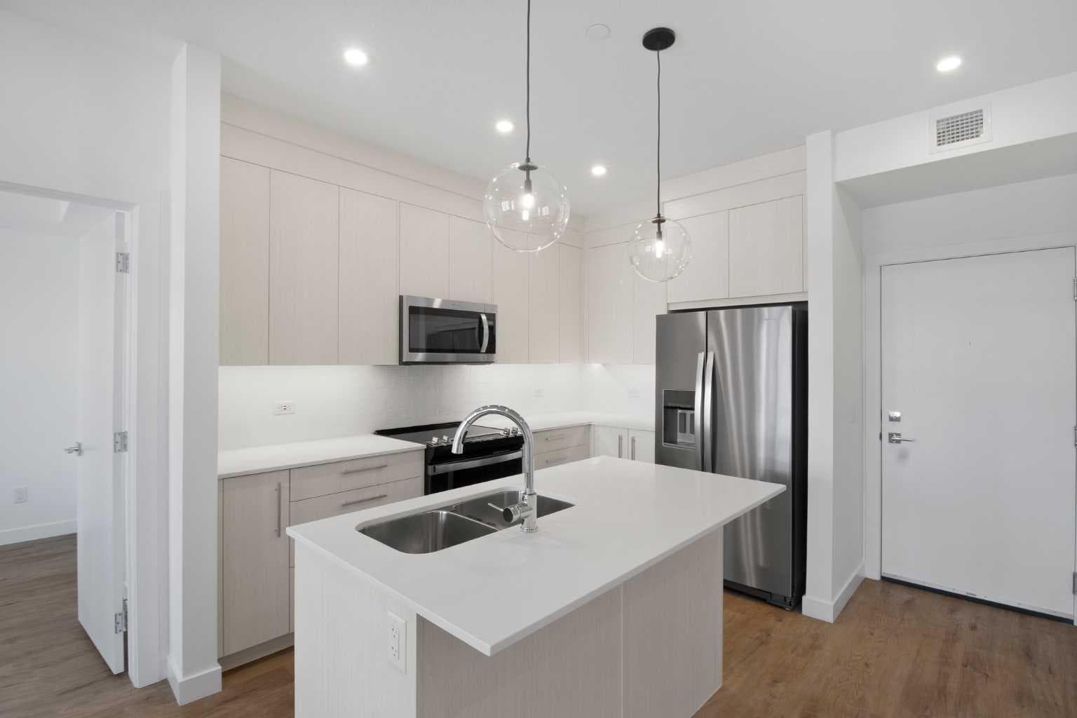 1314, 6 Merganger Drive W
