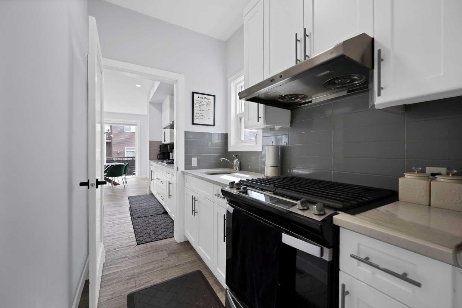 211 Dawson Harbour Court 