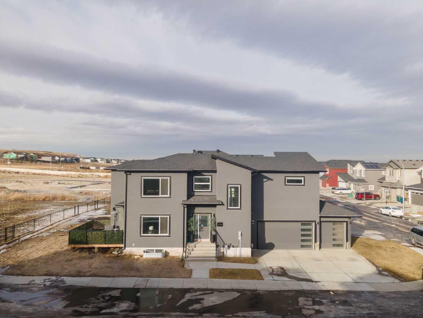 97 Baysprings Gardens SW