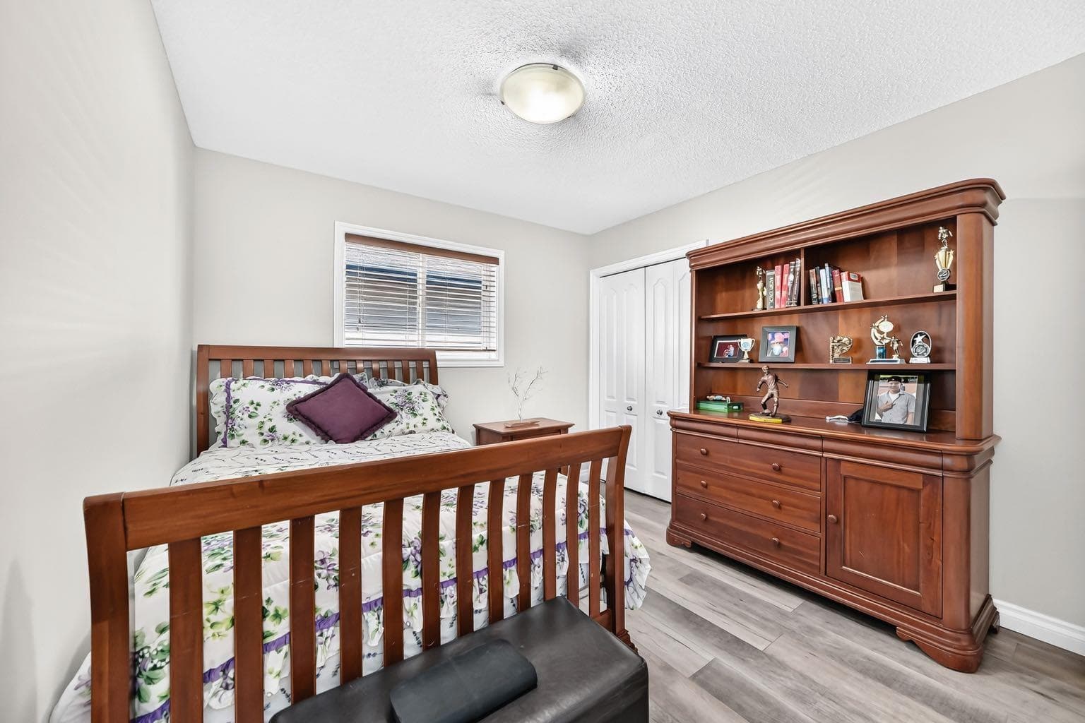 327 Sagewood Place SW