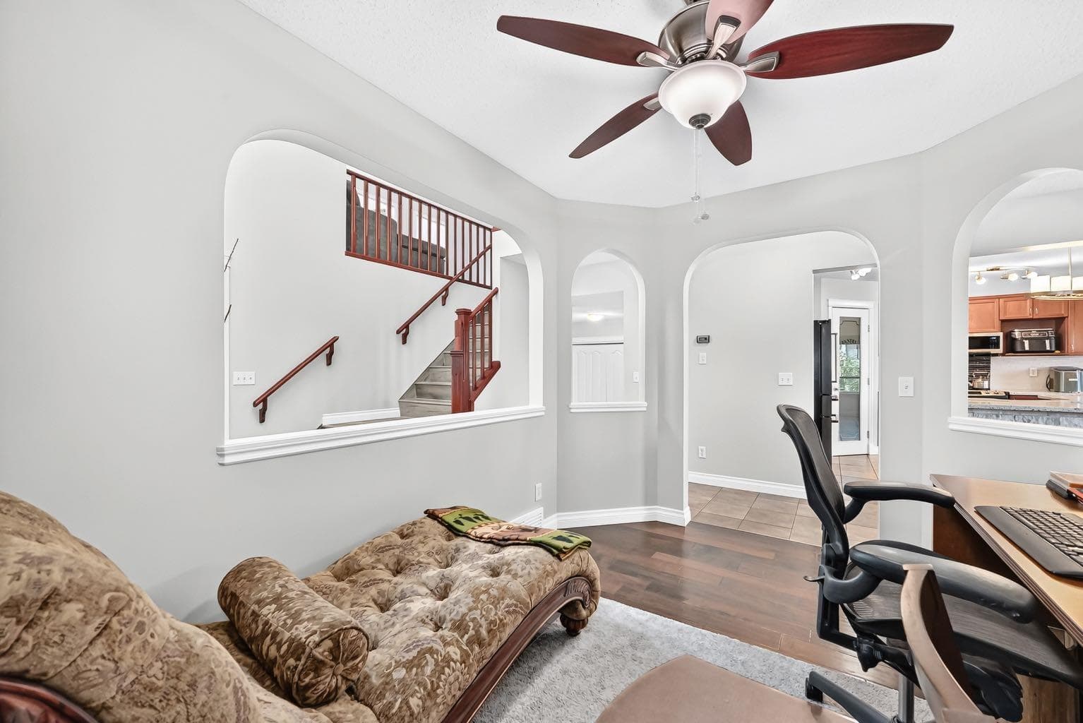 327 Sagewood Place SW