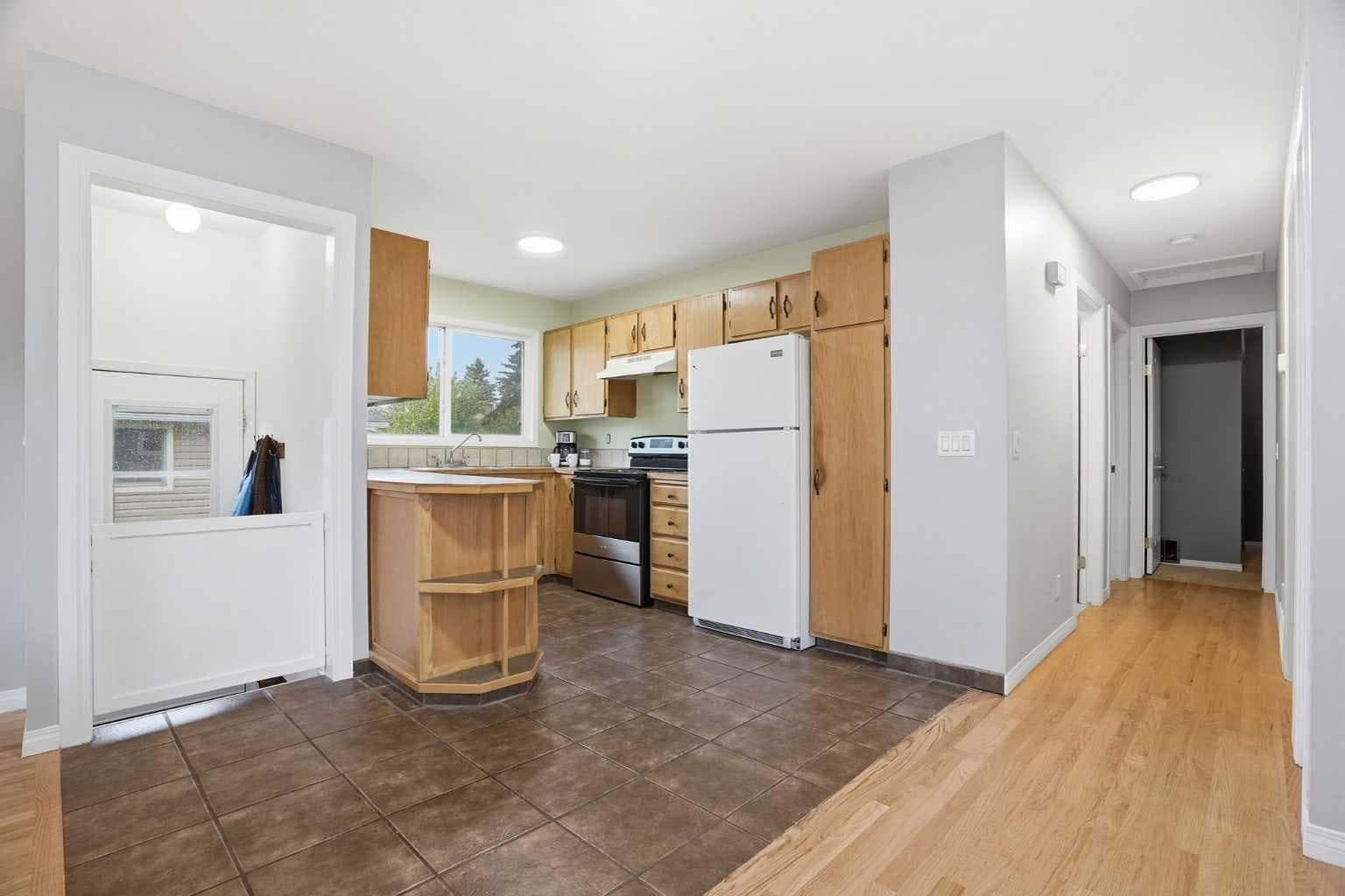 101 Aspen Crescent 