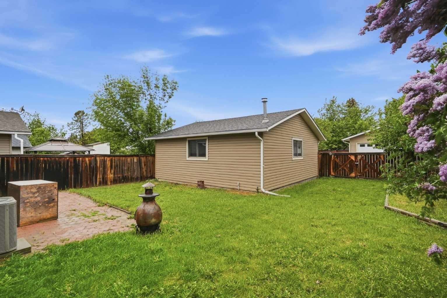 101 Aspen Crescent 