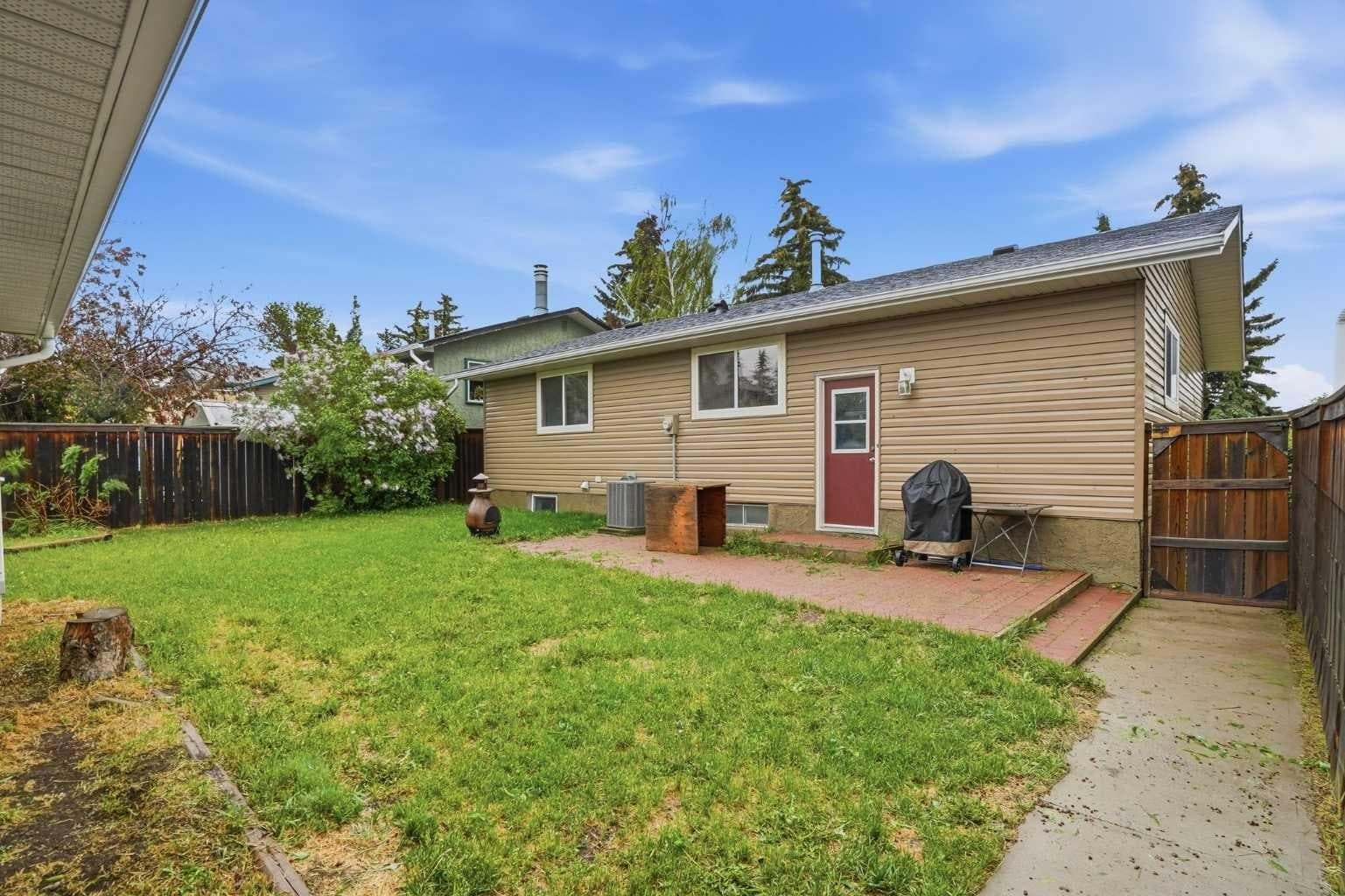 101 Aspen Crescent 