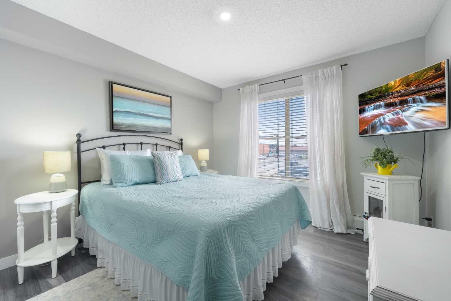 1219, 625 Glenbow Drive 