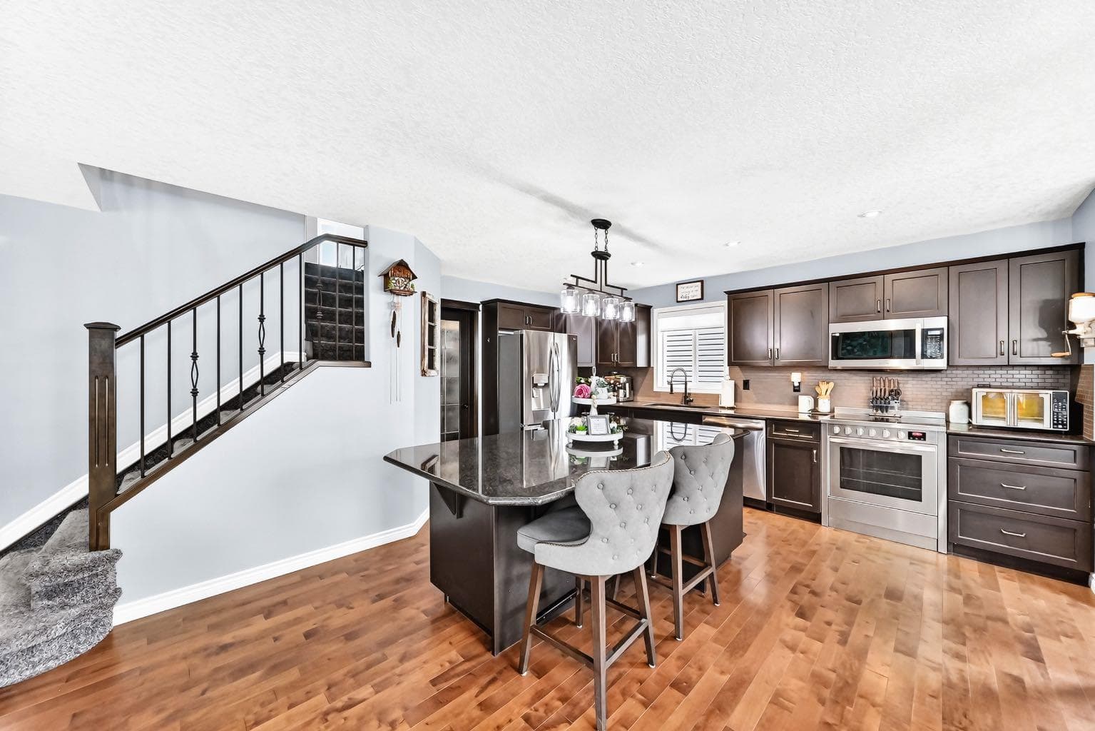 116 Kingsland Court SE