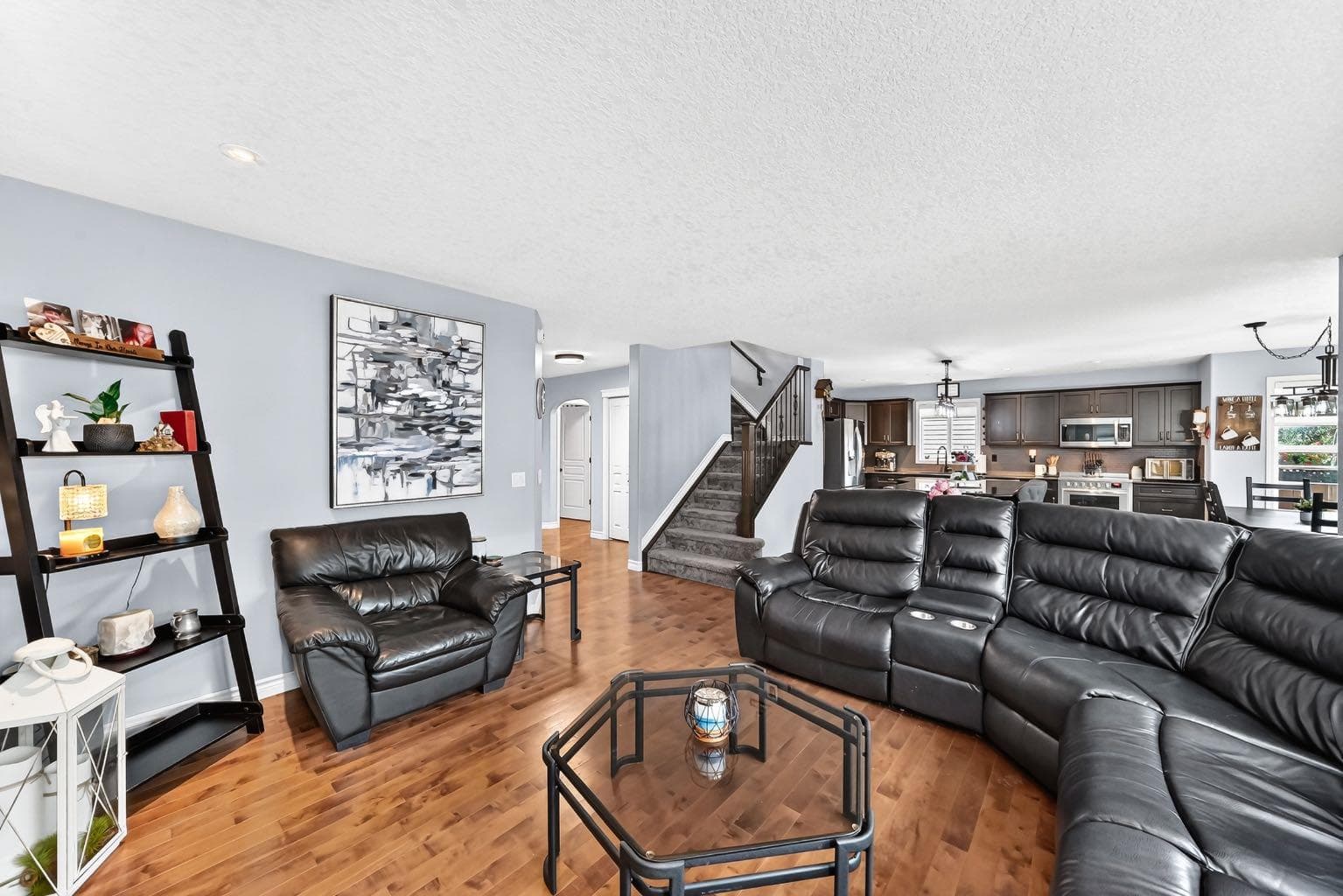 116 Kingsland Court SE