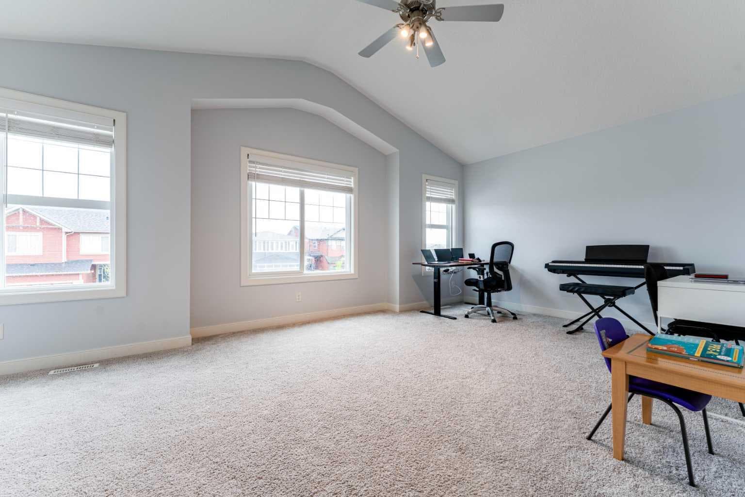 54 Evansfield Green NW