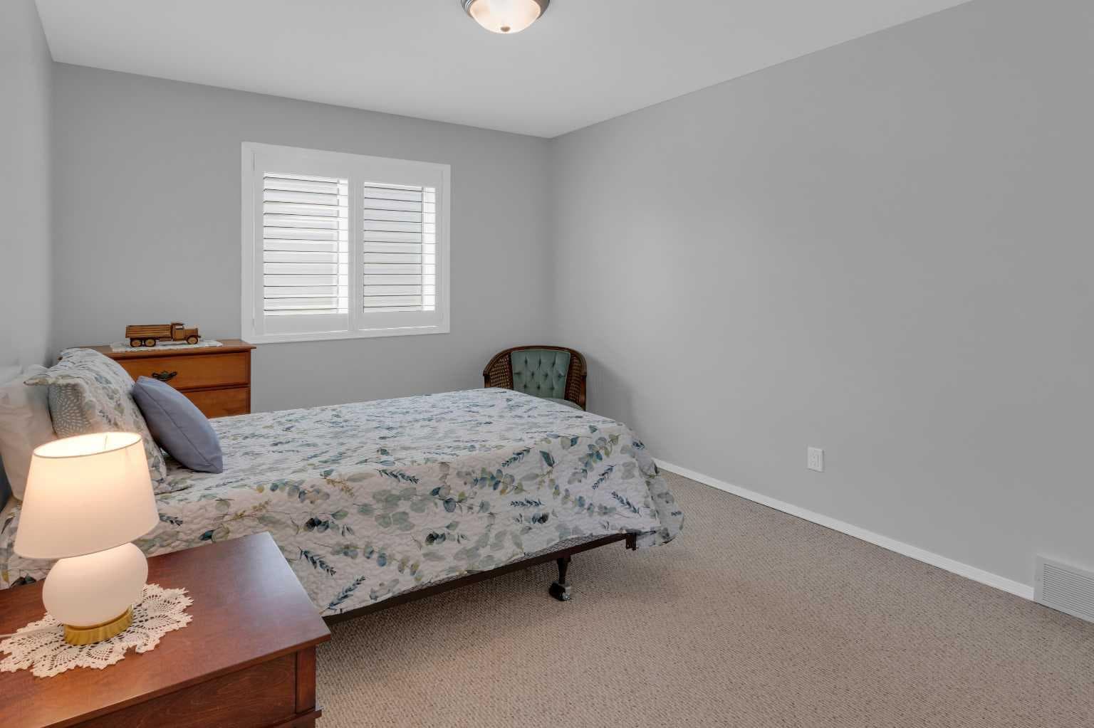 381 Silver Springs Way NW
