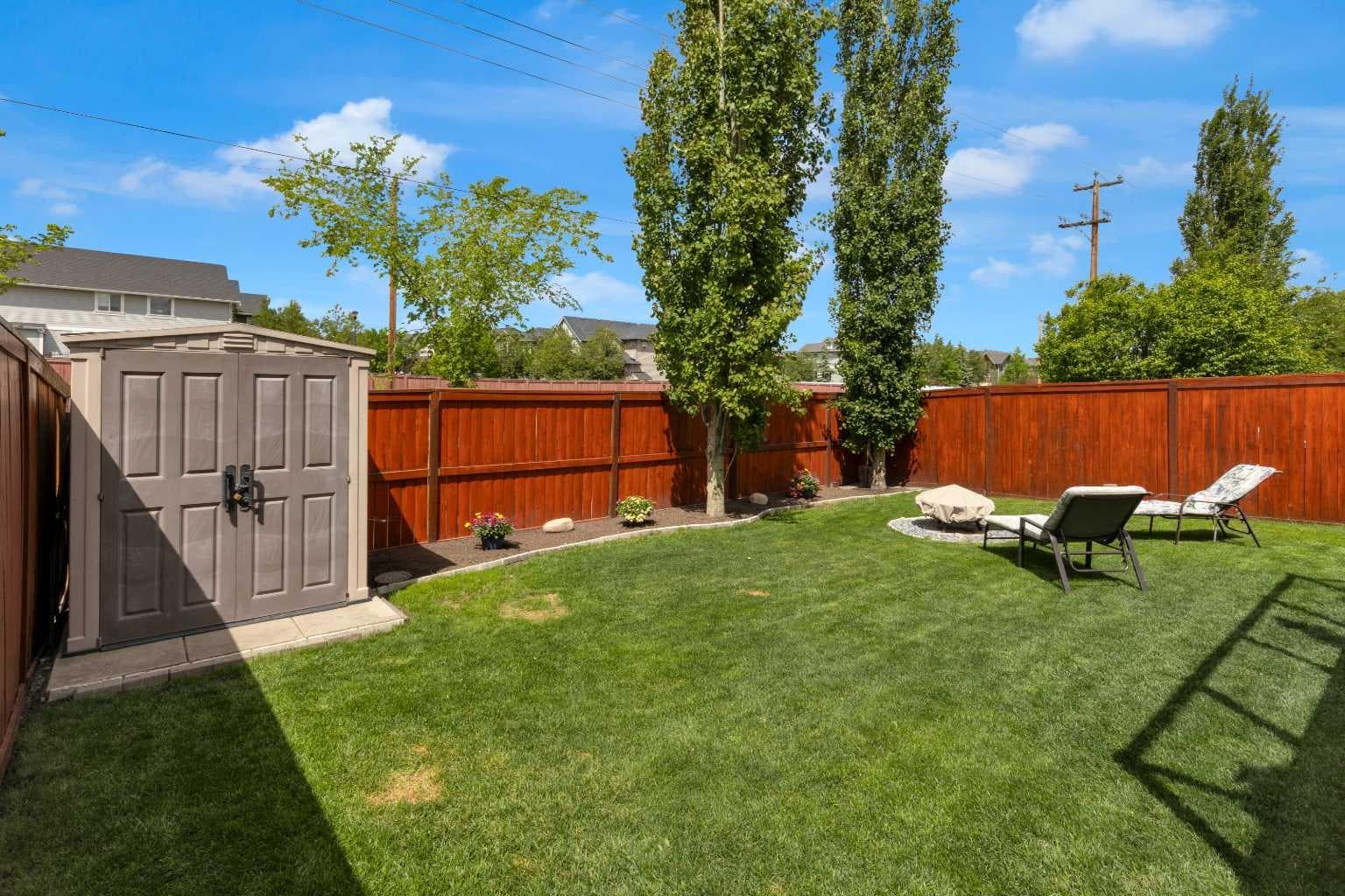 381 Silver Springs Way NW