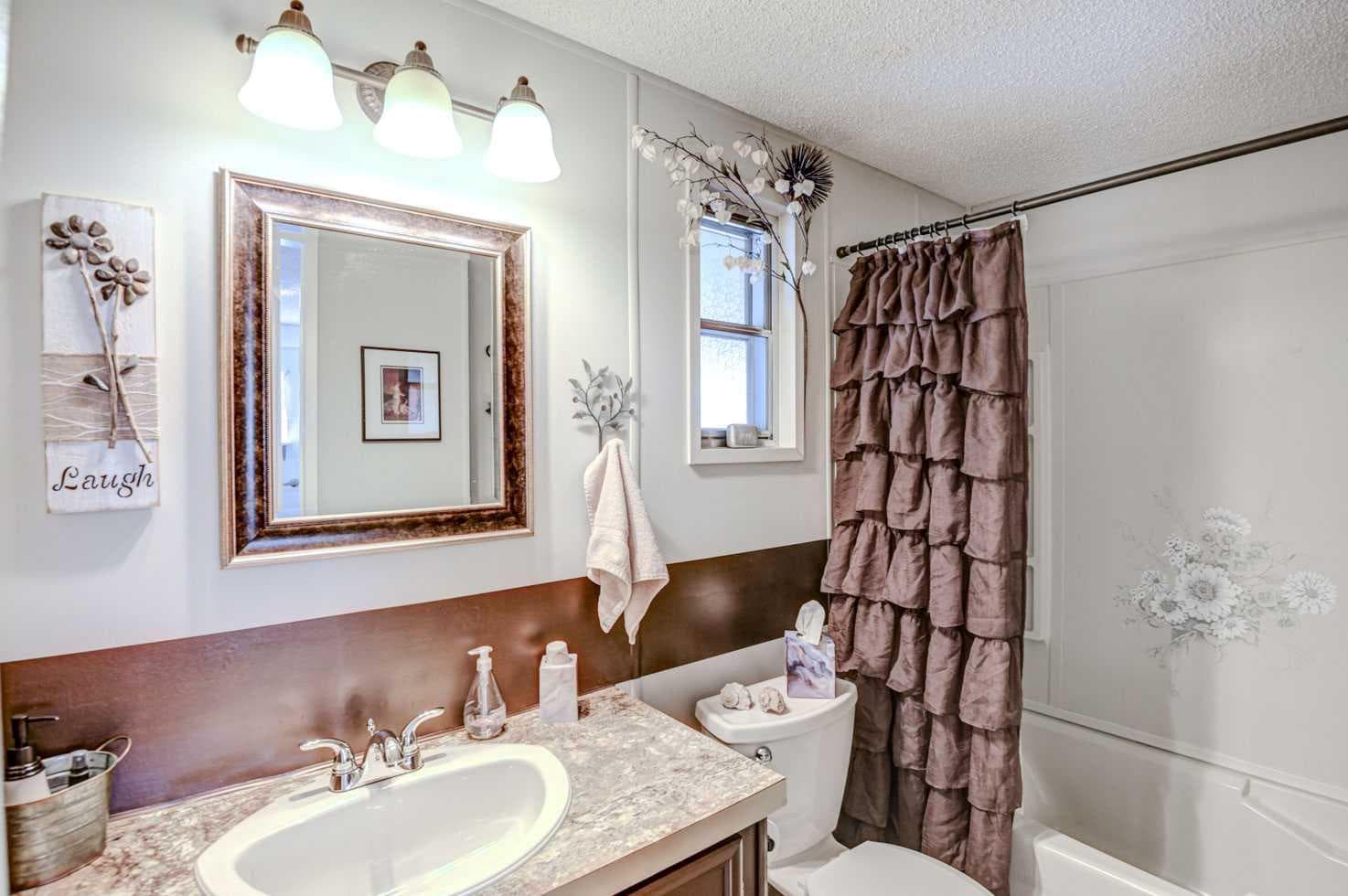 221, 99 Arbour Lake Road NW