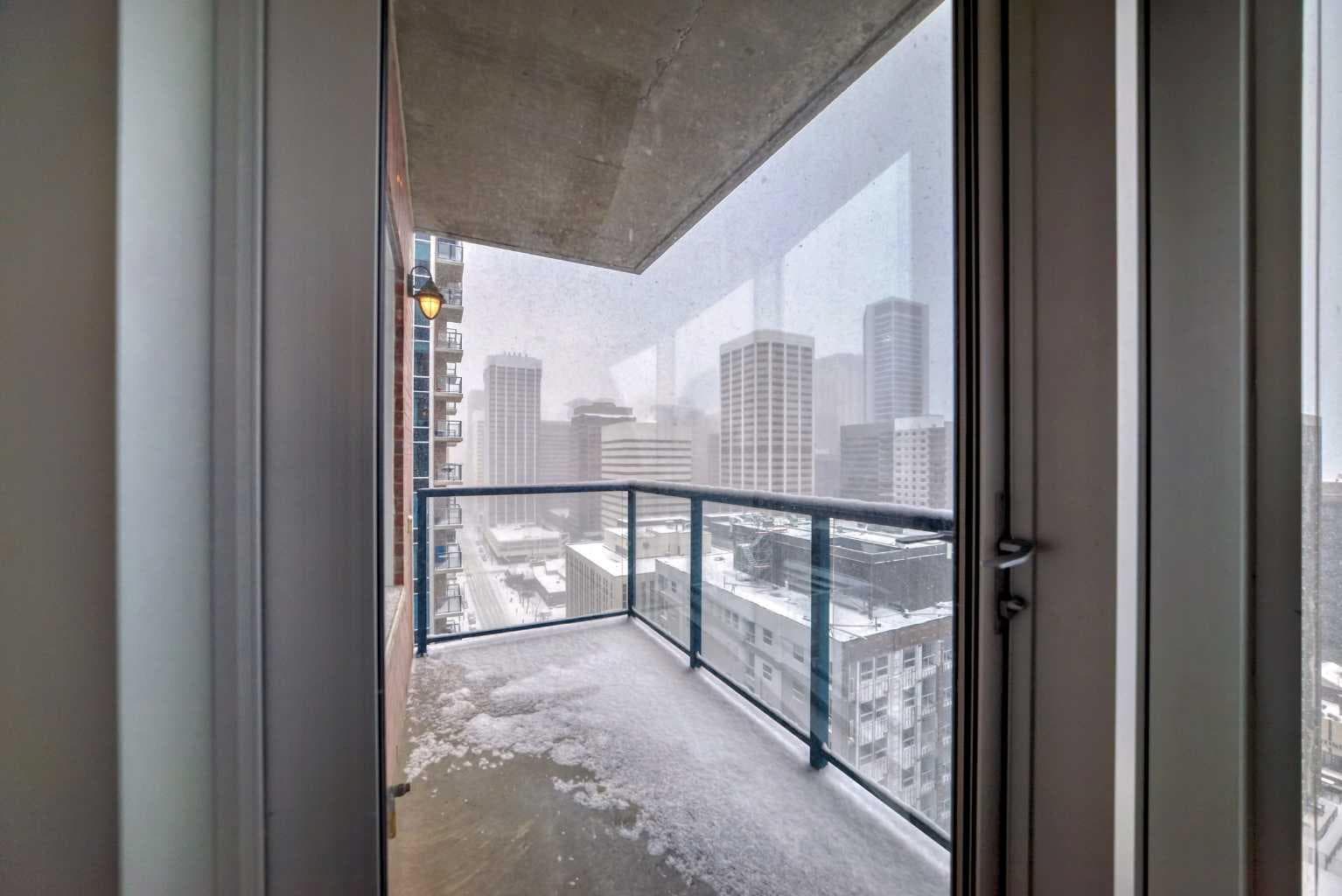 2008, 920 5 Avenue SW